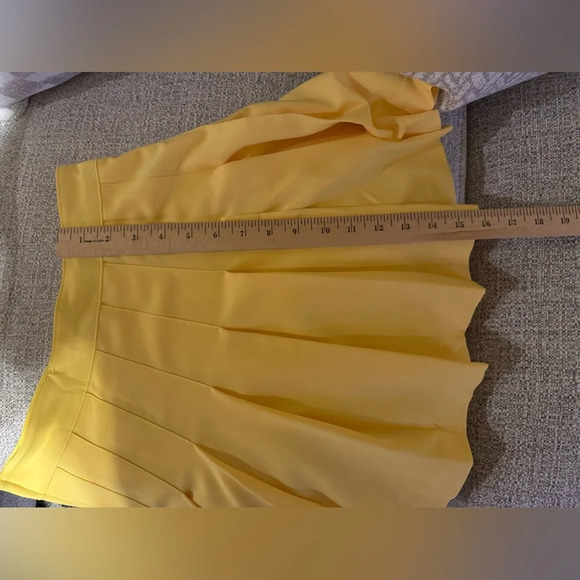 Love Tree Butter Yellow Skirt Sz S - Picture 9 of 9